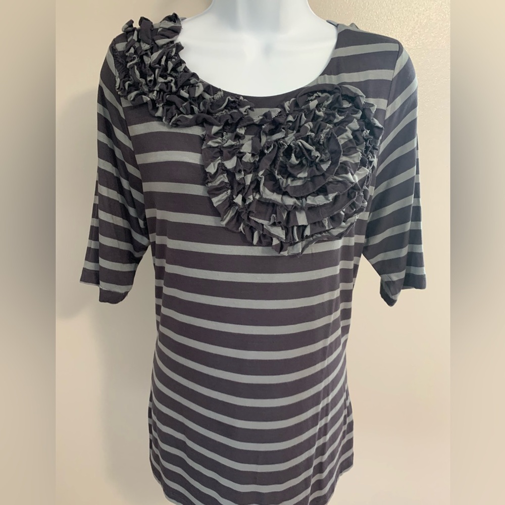 Lee Striped Top With 3D Floral